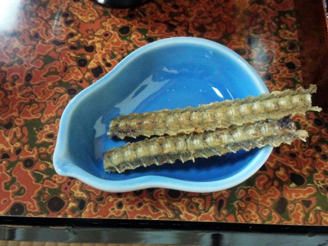 骨!久々に食べたぁ_徳右エ門