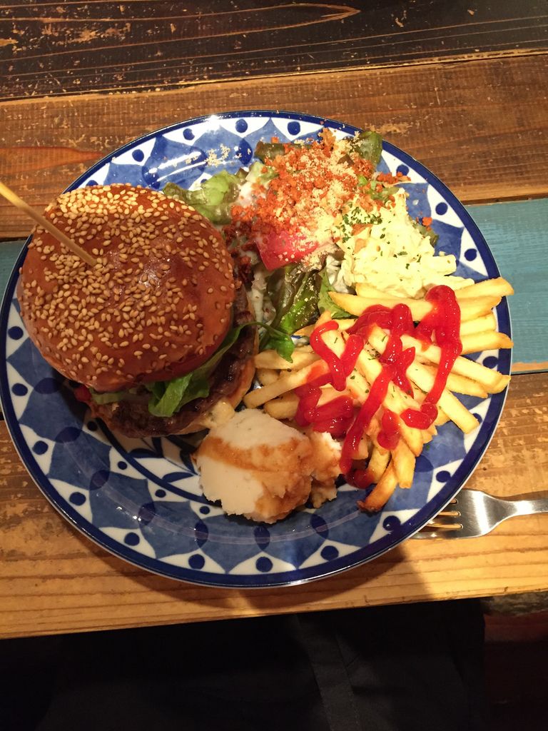 ザ★ゴールデンハンバーガーズ