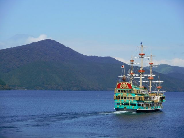 バーサ&富士山_箱根海賊船