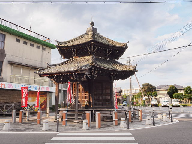六角堂(甲南町)_六角堂