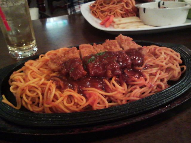 スパゲティにカツをとっぴんぐ。_ハングリーハングリー