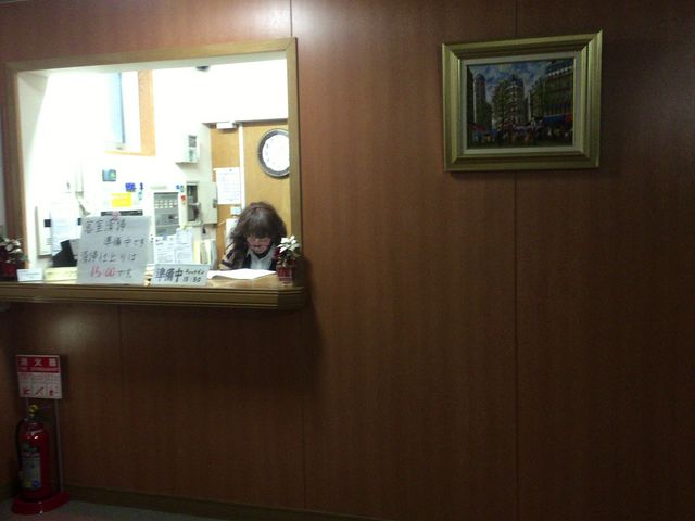 ホテルの受付。_大館ぽかぽか温泉