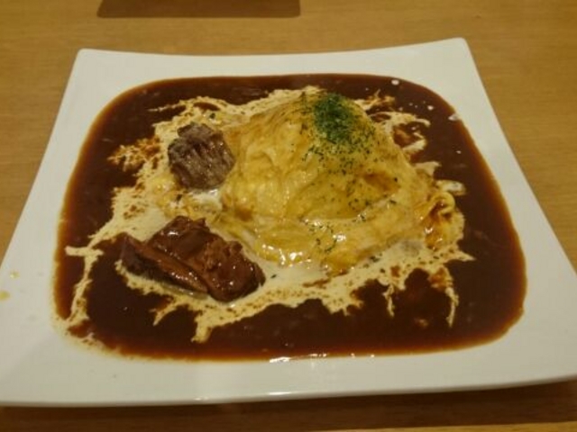 オムライス専門店&ハワイアン酒場 ALOHA