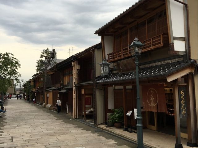 にし茶屋街