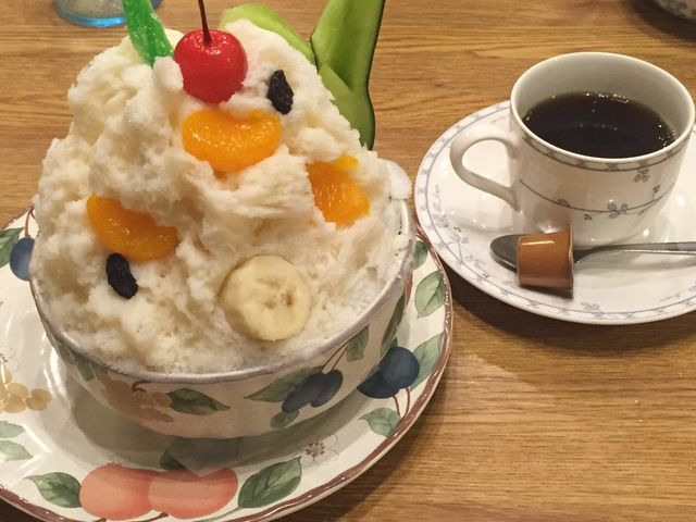 白熊(680円)とコーヒー_ブルドッグ
