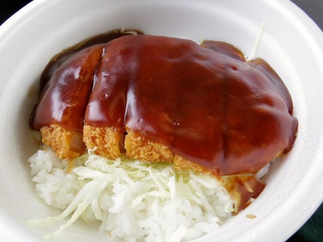 テイクアウト容器_小角食堂