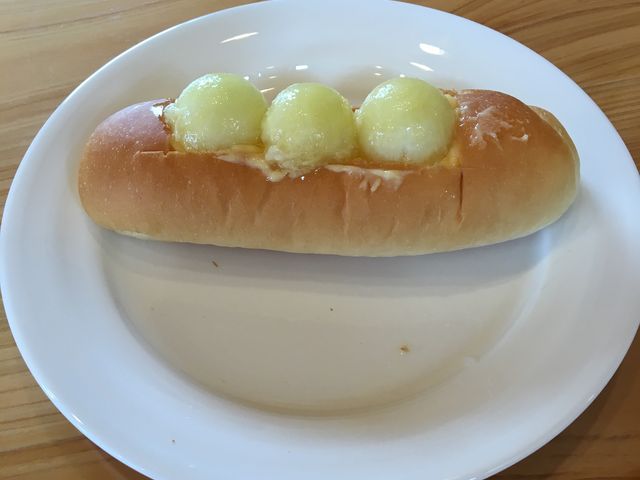 本物のメロンパン_南張メロン 川口農園