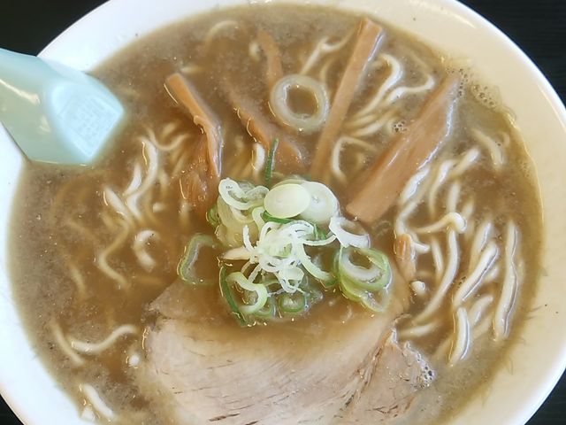 定番の煮干しラーメン_たかはし中華そば店