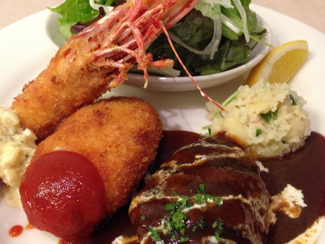 ランチ_洋食屋 AKIRA