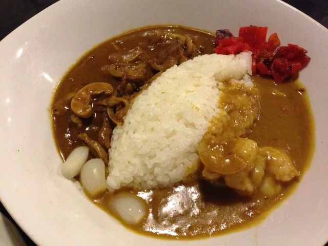 魚藍亭のよこすか海軍カレー館