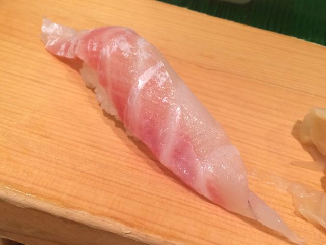 真鯛の握り_沼津 回転鮨 魚がし