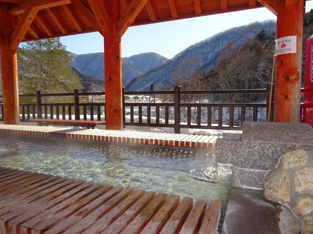 足湯_湯西川 水の郷