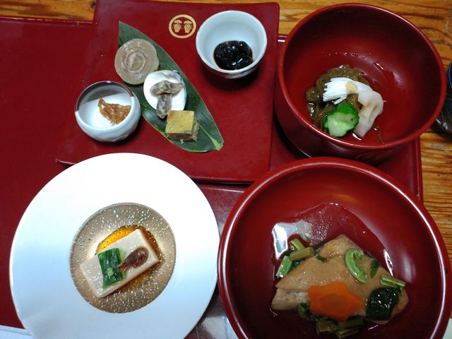 懐石は1000円から4000円くらいまであります_丹野こんにゃく番所