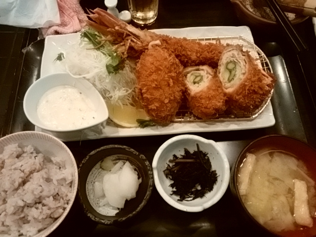 アスパラ巻も美味しい_とんかつ 多酒多彩 地蔵