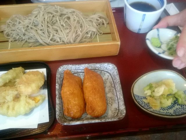 大善定食(そば・いなり・天ぷら小)¥800_十割そば 大善