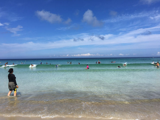 白浜の海です。めちゃくちゃ綺麗です_白浜大浜海水浴場