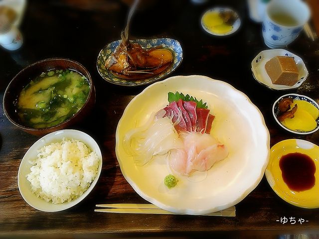 食事_おおとり丸