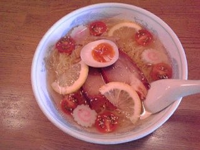 【夏期限定】冷し塩ラーメン:780円(税込)_中華ダイニング 大黒屋