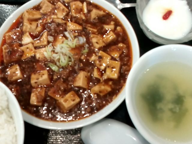 麻婆豆腐のランチセット_回頭