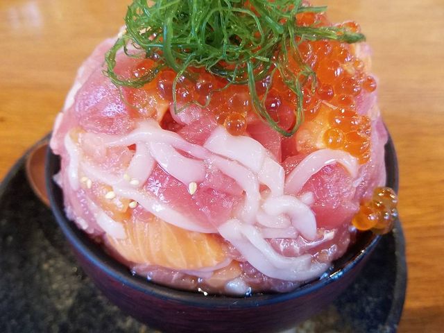 海鮮丼_伊豆高原ビール 海の前のカフェレストラン