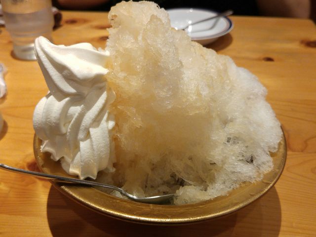 かき氷+ソフトクリーム_珈琲所 コメダ珈琲店 ダイエー大島店