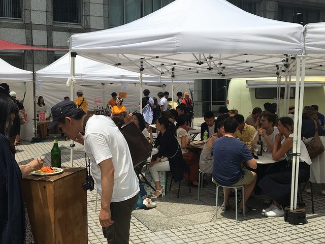 ワインイベントもやってました_国連大学本部ビル