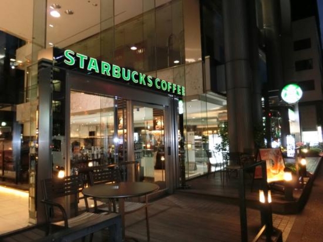 スターバックス_スターバックス・コーヒー 京都烏丸六角店