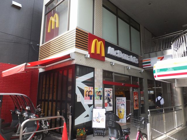駅前店_マクドナルド鴨居店(McDonald’s)