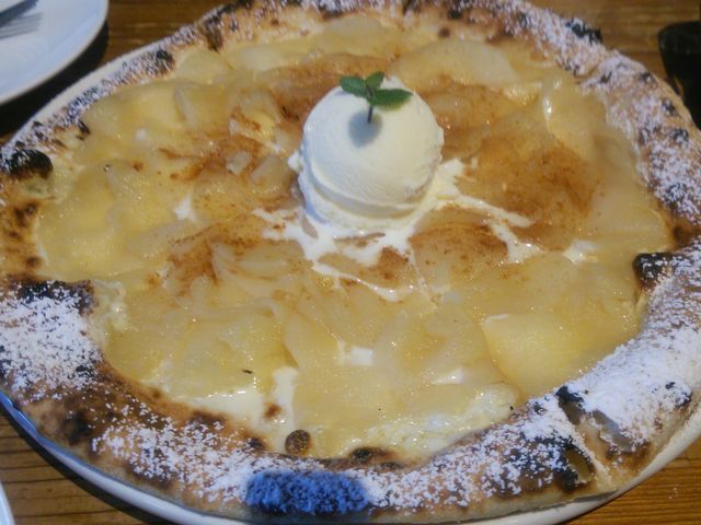 窯焼きピザの店 ラ・ビエール