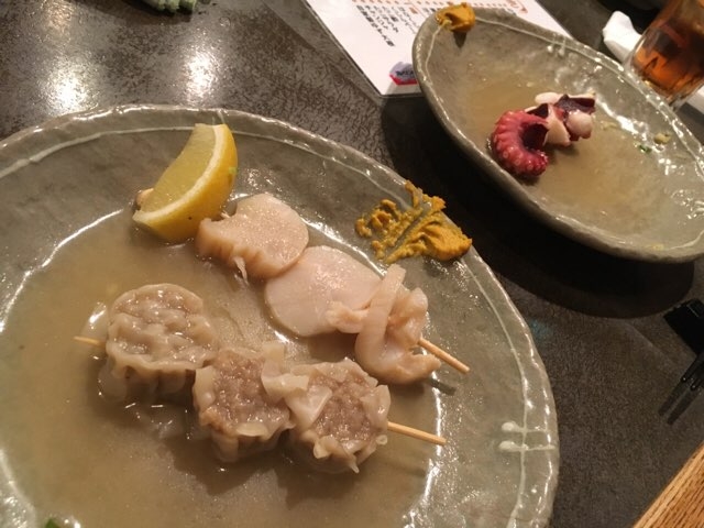 焼売とホタテ、タコのおでん_花くじら 歩店