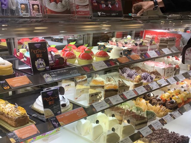 りんごのケーキ_コージーコーナー LIVINオズ大泉店