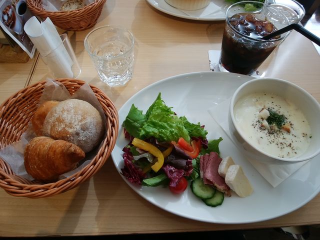 本日のスープのパンビュッフェ、また行きたいです!_ドンク 札幌福住店