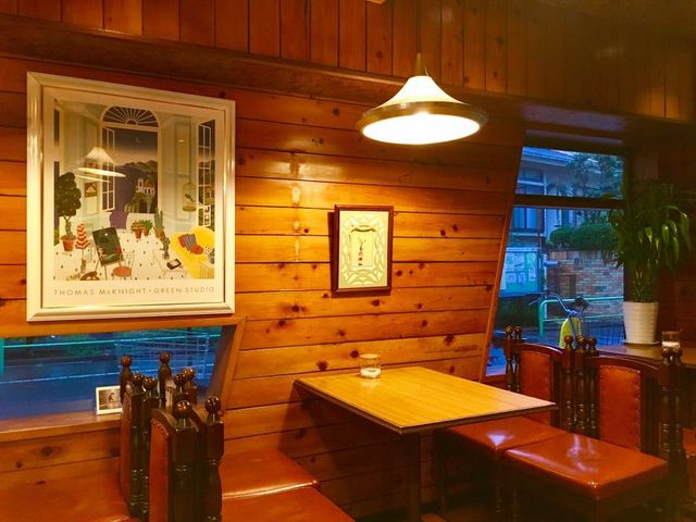 店内_ピノキオ