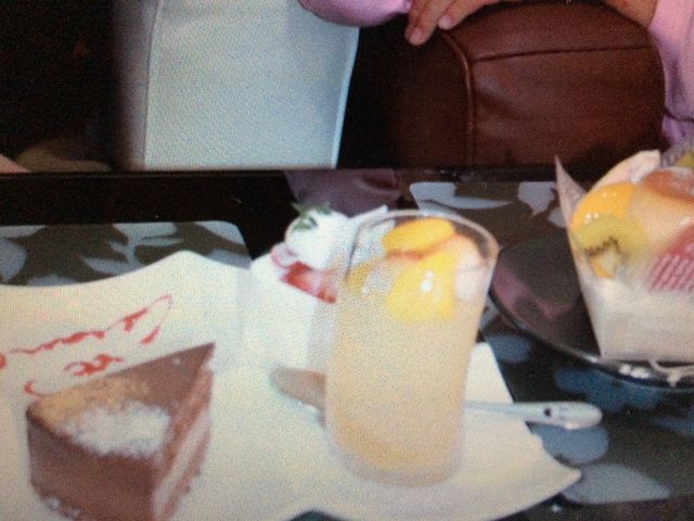 カフェで選んだケーキ_ノワール・エ・ブラン