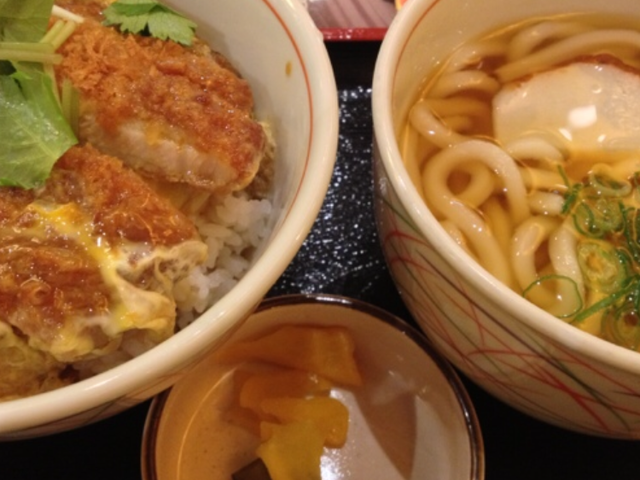 家族亭 難波湊町店