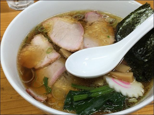 あっさり美味しいラーメン_とら食堂