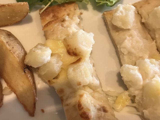 チーズナン_高倉町珈琲