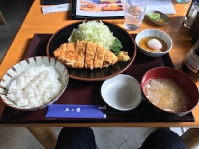 佐助豚のトンカツ定食。_レストラン戸々魯