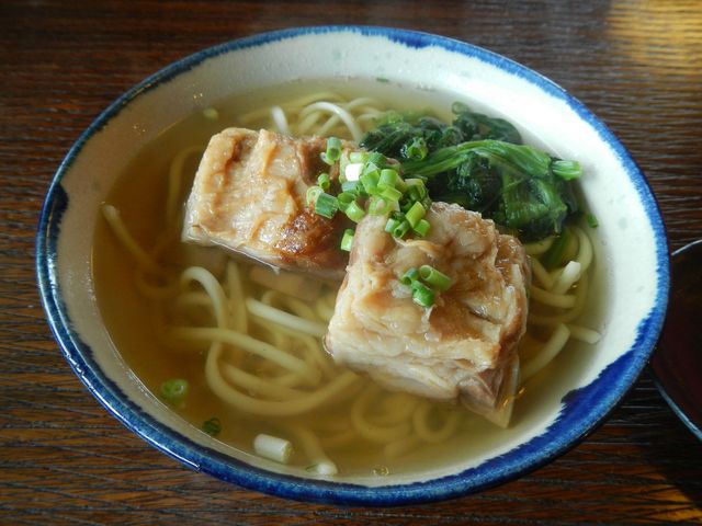 ソーキそばです_古謝そば屋