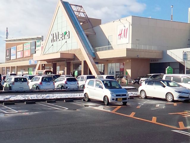 モレラ外観_サイゼリヤモレラ岐阜店