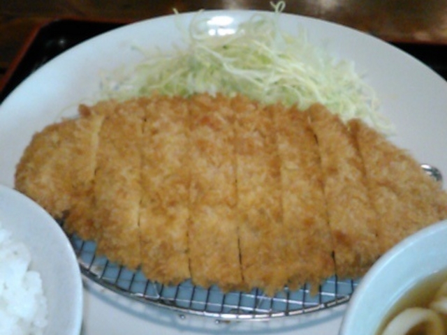 ボリュームたっぷり_みそかつの三河屋