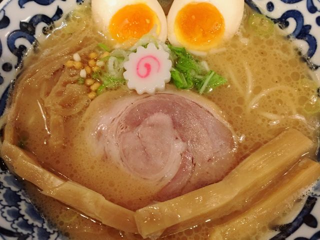 ラーメン_東京駅 斑鳩(いかるが)