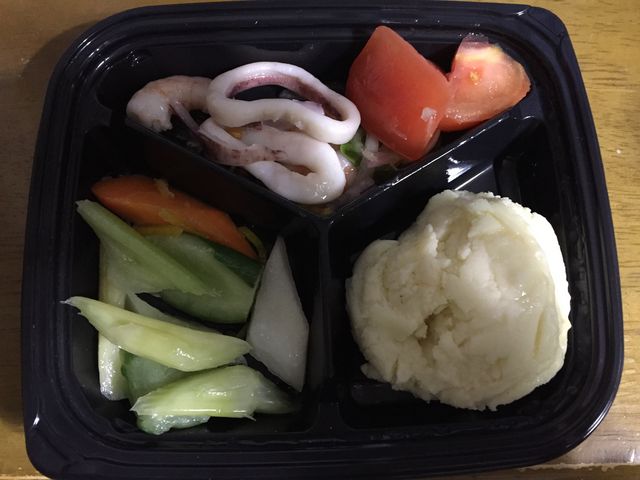 右がマッシュポテトです。_フロプレステージュ川越丸広店