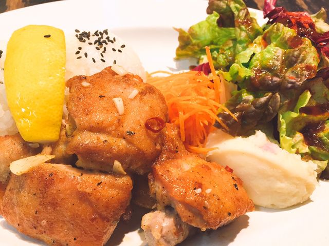 ランチ_ロコズダイナー LOCO's DiNER