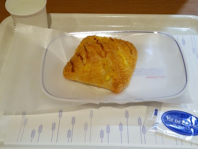 もち明太パン_VIE DE FRANCE 京都駅ビル店