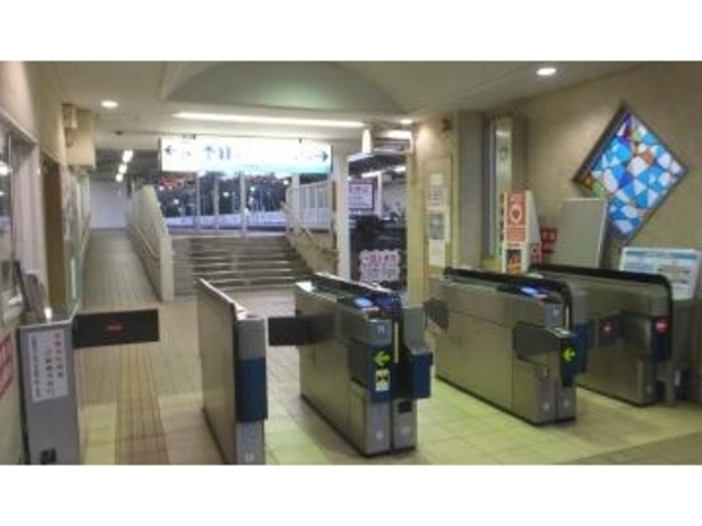 紫乃藤の最寄り駅は逗子線神武寺駅改札から徒歩圏内です。_紫乃藤