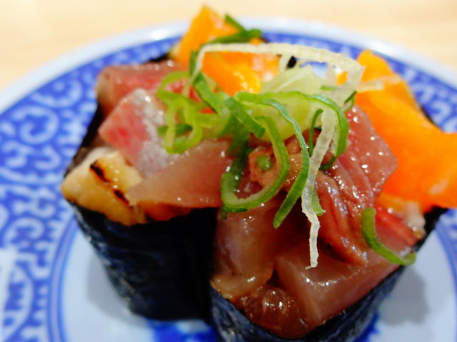 まぐろユッケ_くら寿司醍醐店