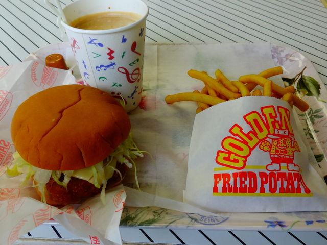 チキンチーズバーガー_ビーパス年輪