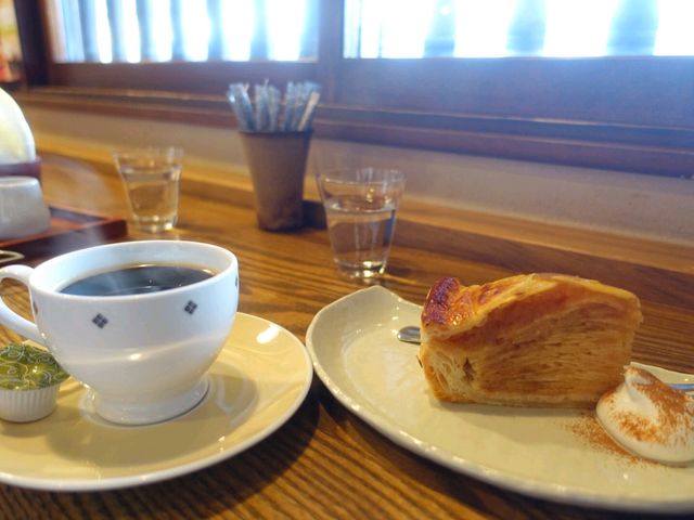 季節限定アップルパイ_喫茶去かつて