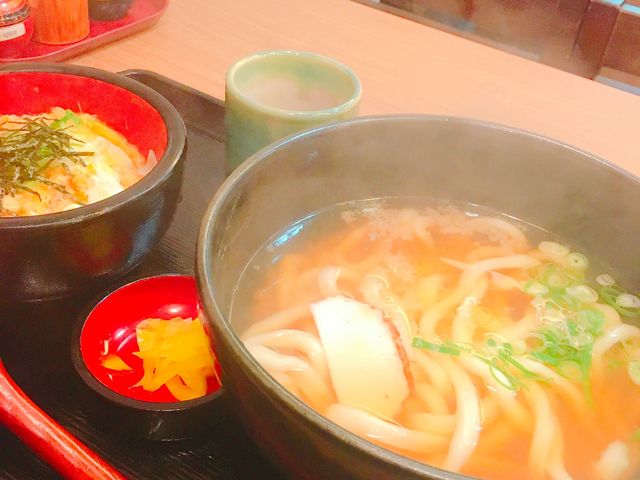 ランチのセットです。_けんどん屋